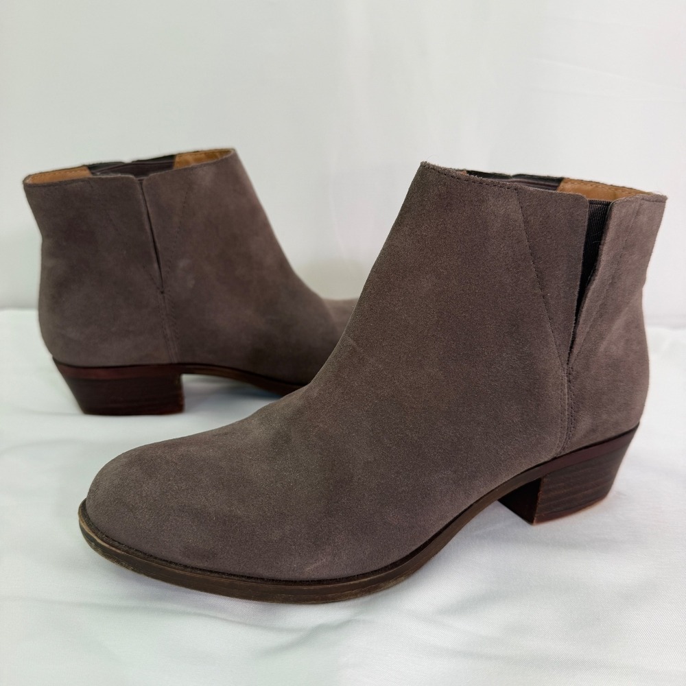 Lucky Brand Benissa Taupe Suede Ankle Boots Size 7M LP-BENISSA